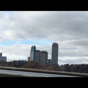 Meet your Posher, Max